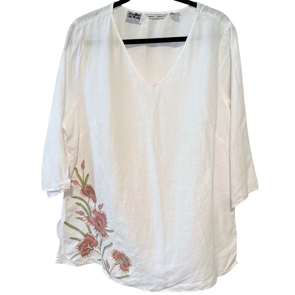 Edward White‎ Irish Linen Top with Floral Embroidery Detail in Size 1X